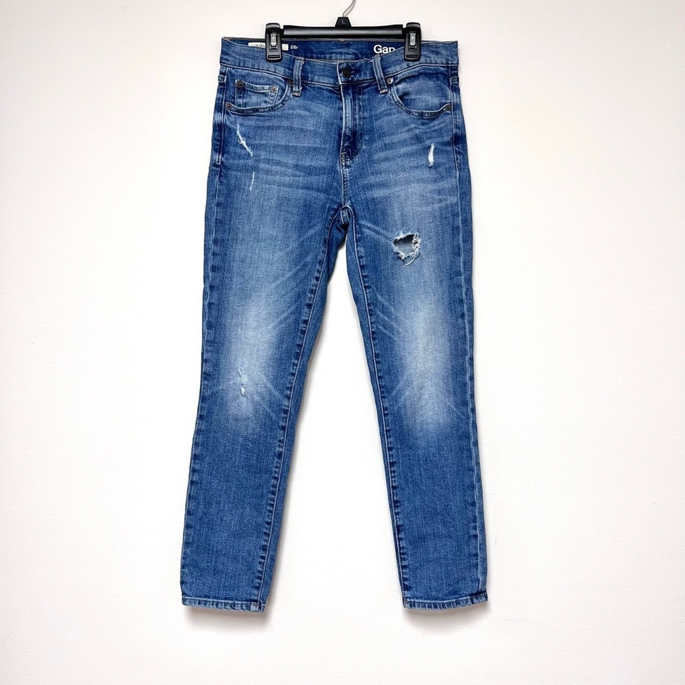 Gap Straight Leg Mid Rise Lightly Distressed Girlfriend Ankle Jeans